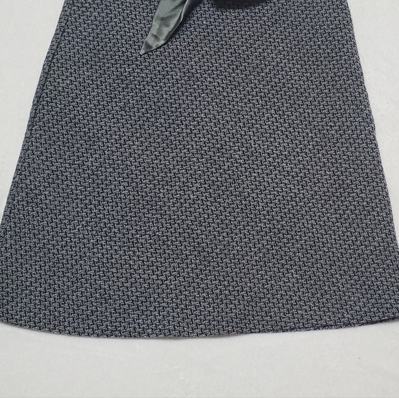 Vintage Old Navy Low Waist Grey Wool Metallic Tweed Satin Tie-Waist Midi Skirt 8 - Picture 6 of 12